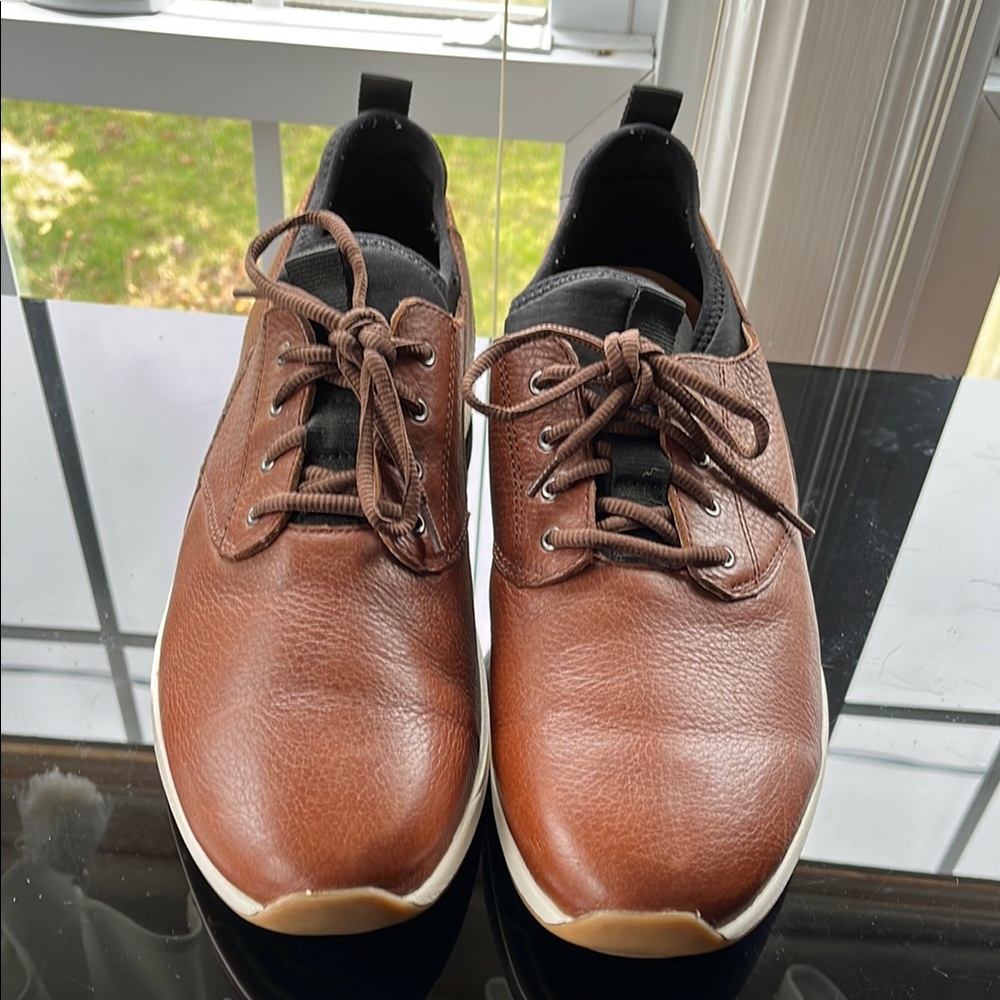 Johnston & Murphy Men's Brown Leather Shoes Size 12.5